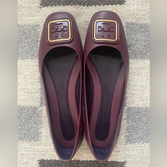 Tory Burch  Georgina Ballet Flats in Vintage Eggplant/Purple Moon. - Picture 2 of 11